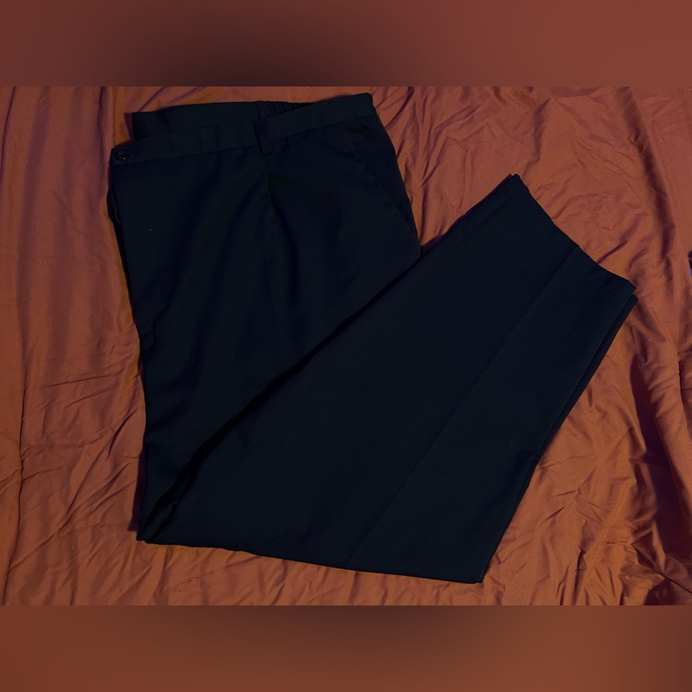 Maggie Barnes Plus Size Cropped Trousers